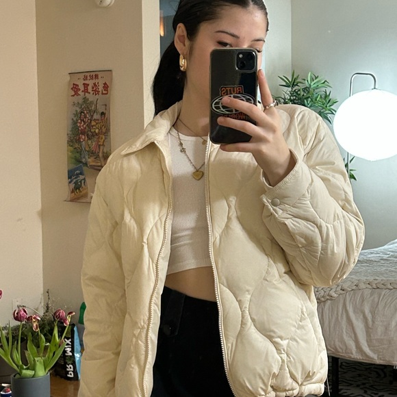 Sunday Best Cream Quilt Puffer - Picture 2 of 3